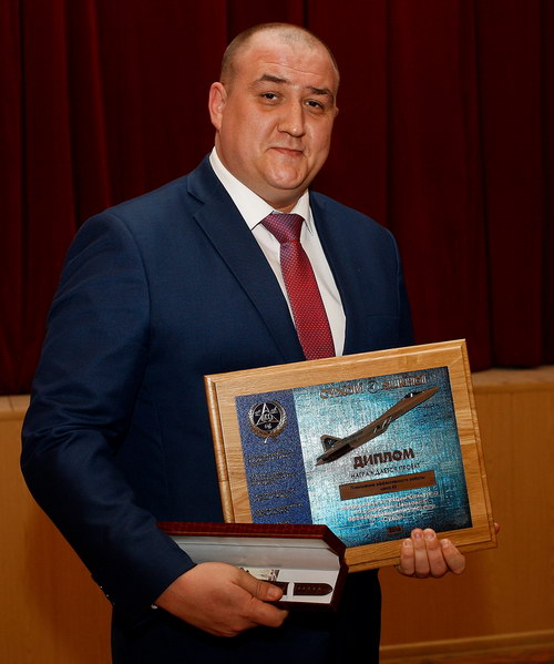 Артем Ощепков, начальник цеха № 45